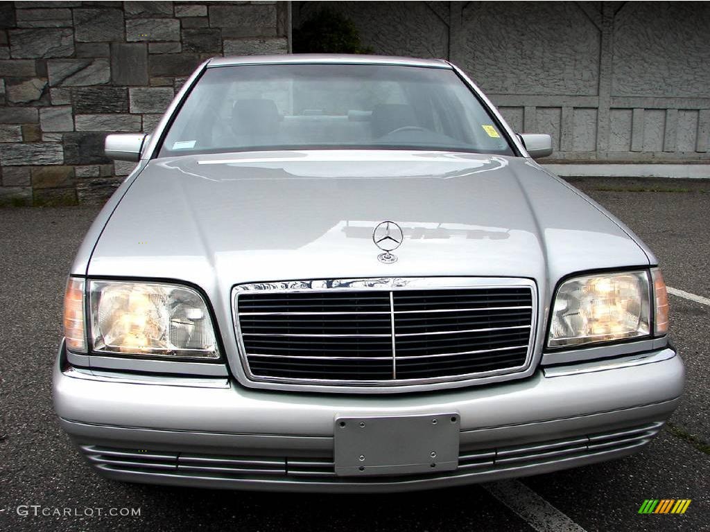 1998 S 320 SWB Sedan - Brilliant Silver Metallic / Grey photo #1