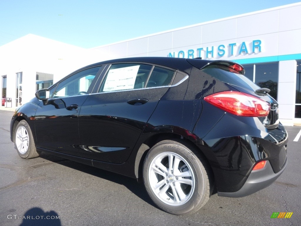 2017 Cruze LT - Mosaic Black Metallic / Jet Black photo #8