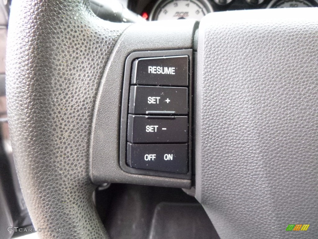 2011 Focus SE Sedan - Sterling Gray Metallic / Charcoal Black photo #18