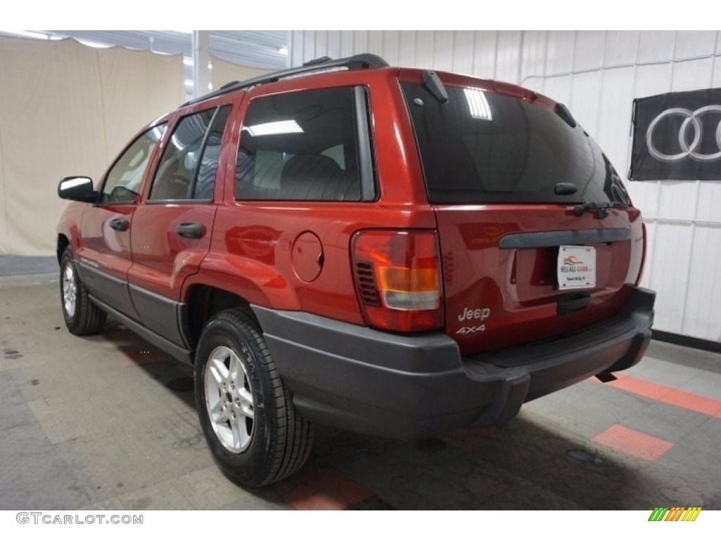 2004 Grand Cherokee Laredo 4x4 - Inferno Red Pearl / Dark Slate Gray photo #10