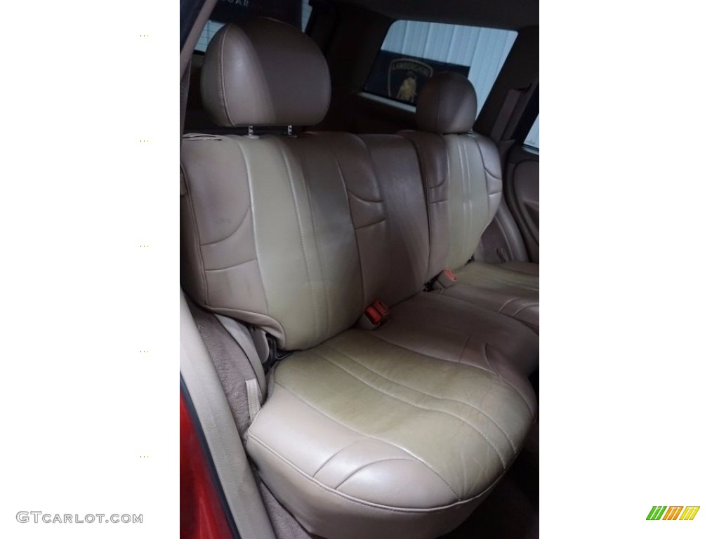 2004 Grand Cherokee Laredo 4x4 - Inferno Red Pearl / Dark Slate Gray photo #19