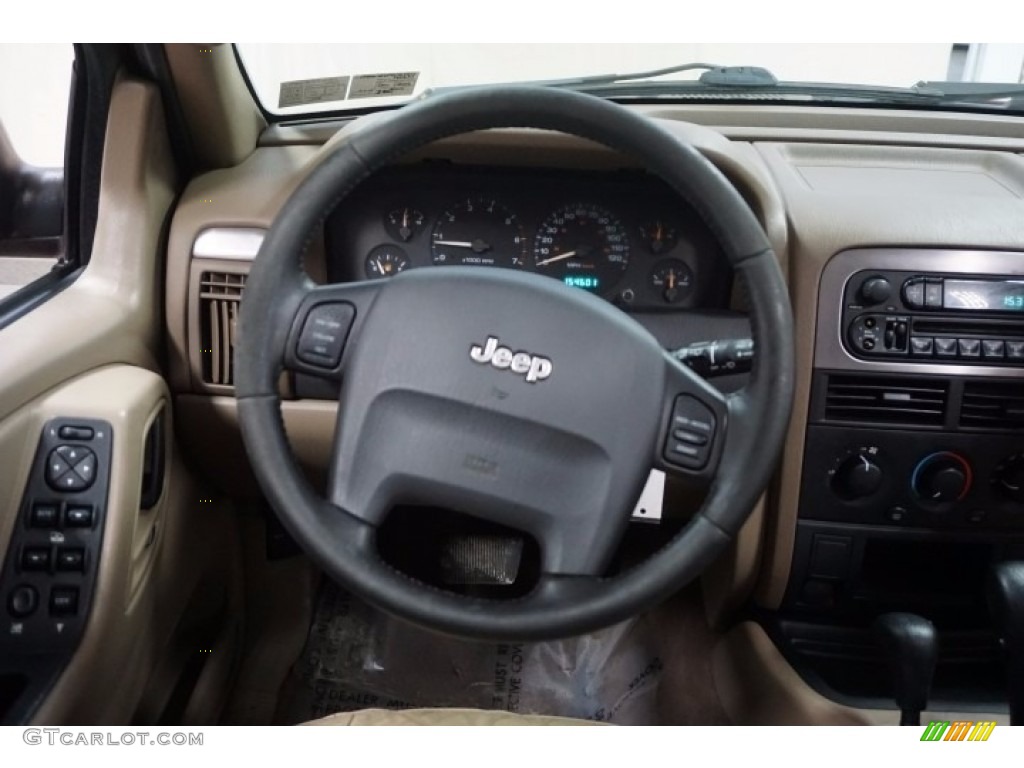 2004 Grand Cherokee Laredo 4x4 - Inferno Red Pearl / Dark Slate Gray photo #27