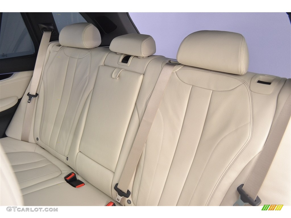 2017 BMW X5 xDrive40e iPerformance Rear Seat Photos