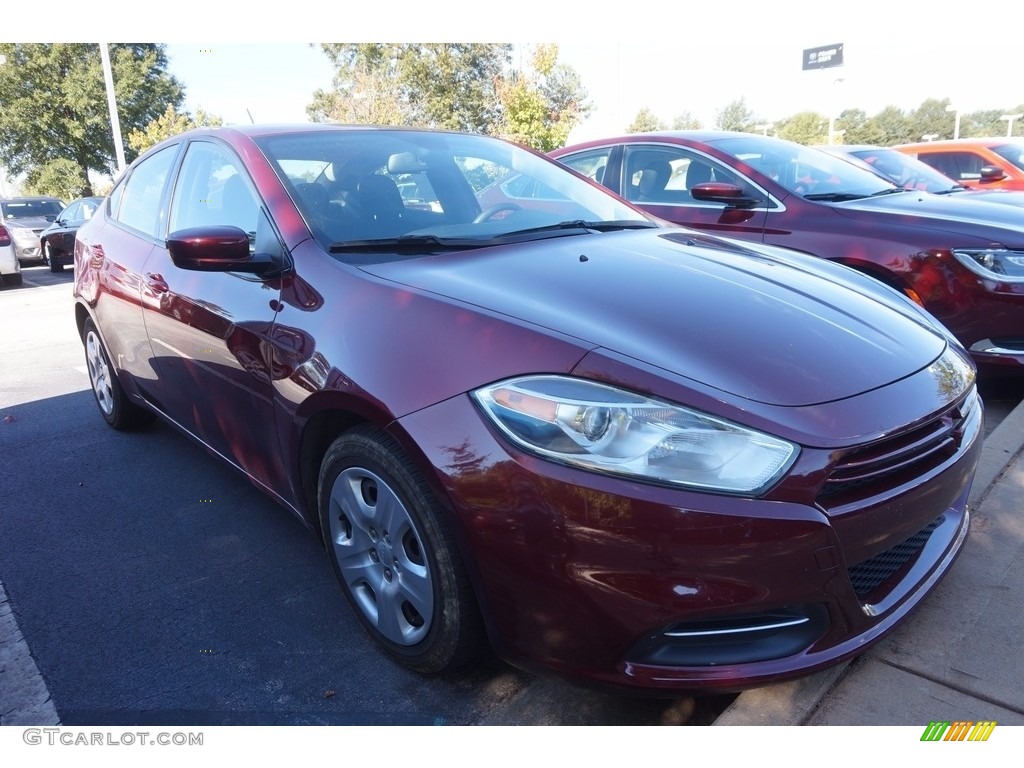 2015 Dart SE - Passion Red Pearl / Black photo #4