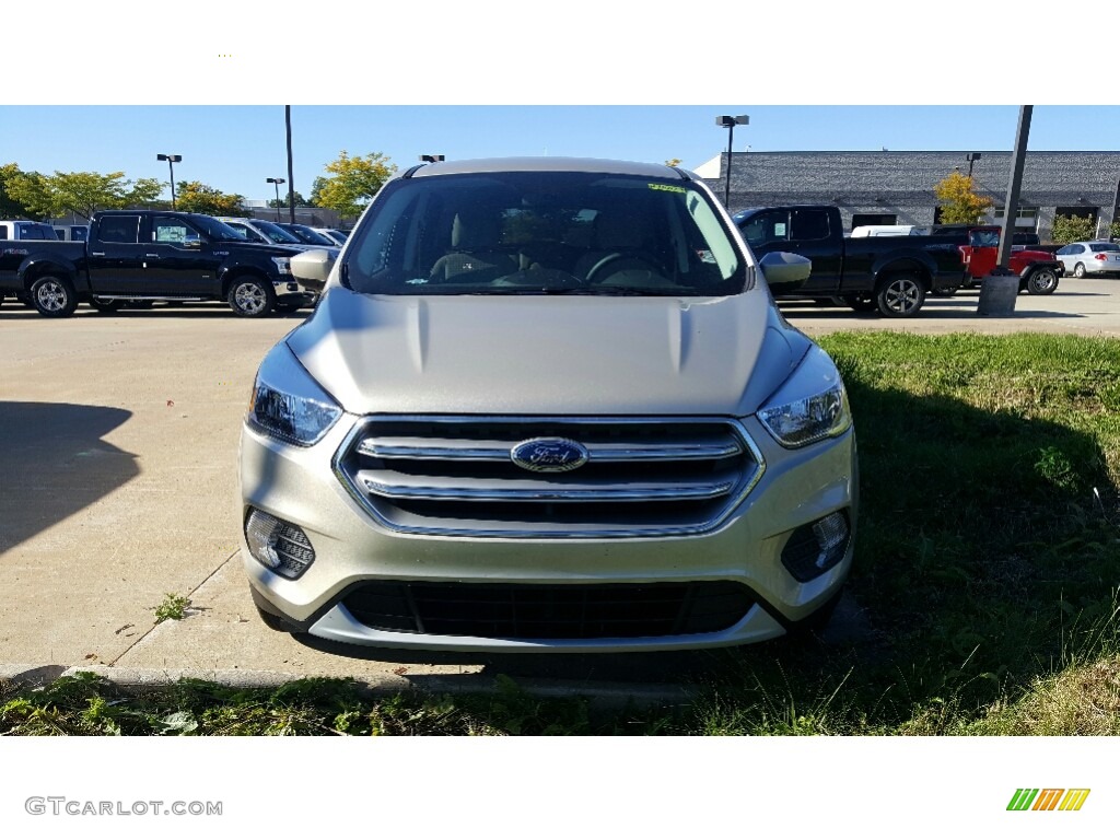 2017 Escape SE 4WD - White Gold / Medium Light Stone photo #2