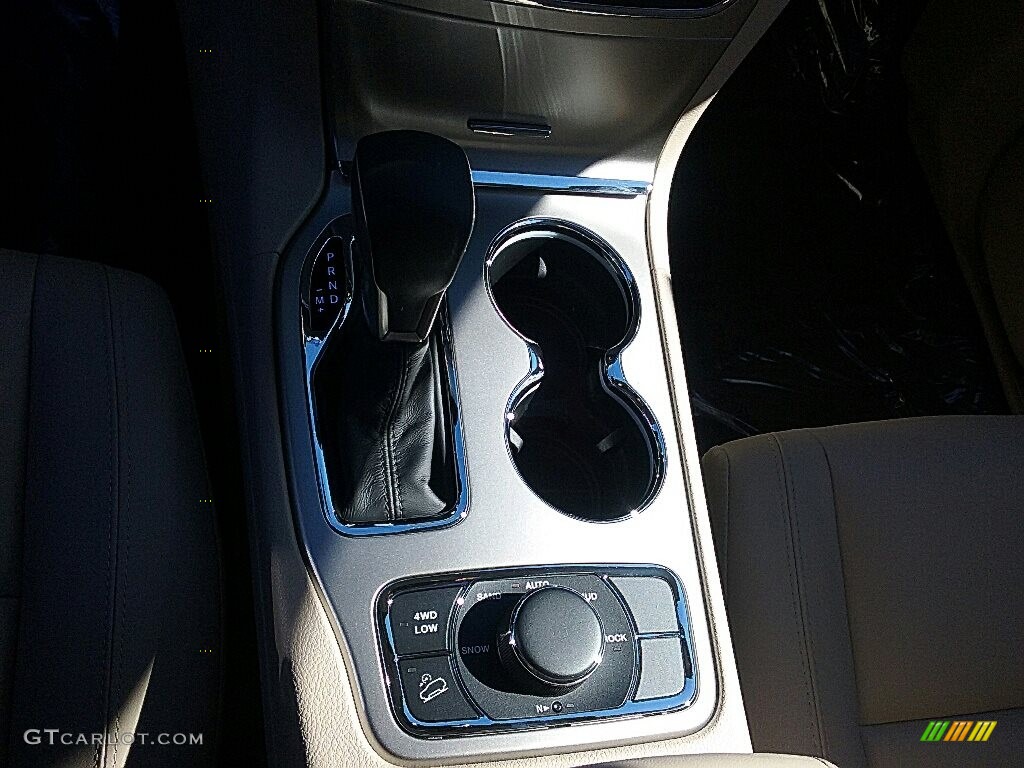 2017 Grand Cherokee Limited 4x4 - Diamond Black Crystal Pearl / Black/Light Frost Beige photo #8