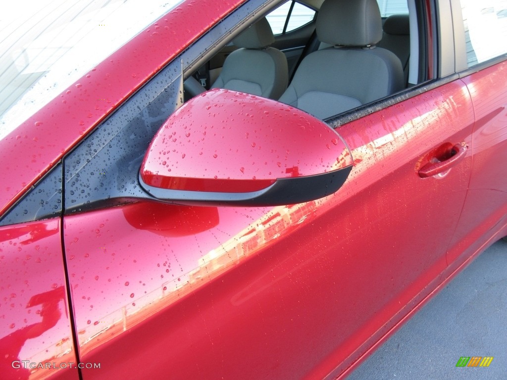 2017 Elantra SE - Red / Gray photo #12