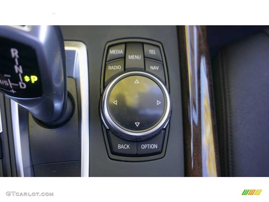2014 X5 xDrive35i - Alpine White / Black photo #40