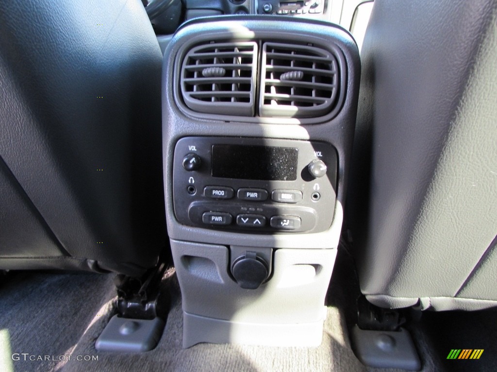 2002 TrailBlazer LTZ 4x4 - Onyx Black / Dark Pewter photo #18