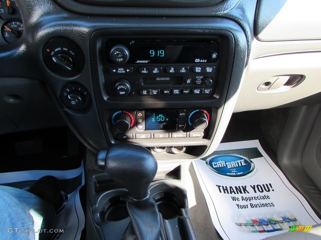 2002 TrailBlazer LTZ 4x4 - Onyx Black / Dark Pewter photo #29