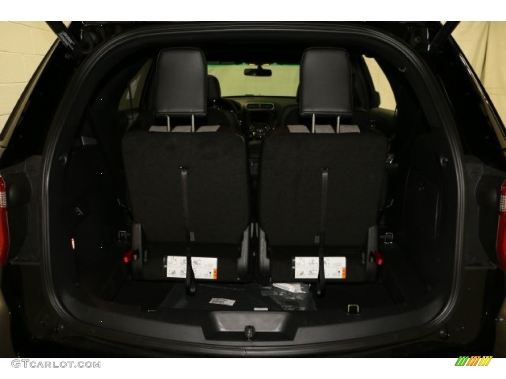 2017 Explorer XLT 4WD - Shadow Black / Ebony Black photo #11