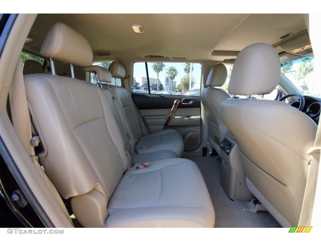 2009 Highlander Limited - Black / Sand Beige photo #25