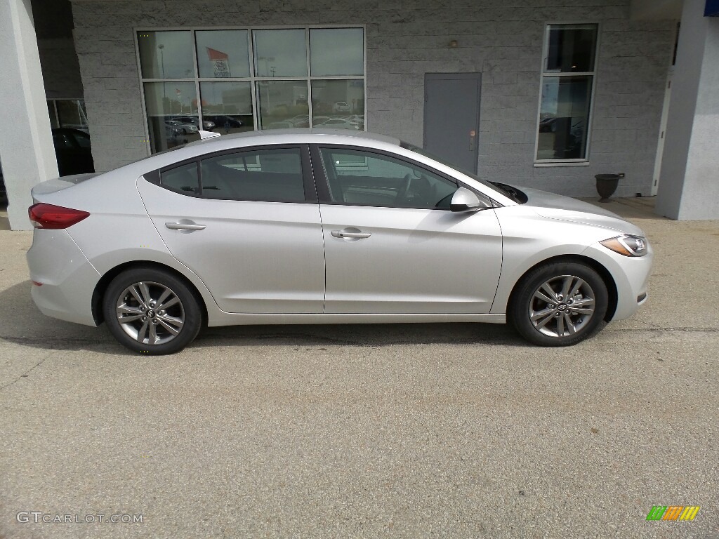 2017 Elantra SE - Silver / Gray photo #3