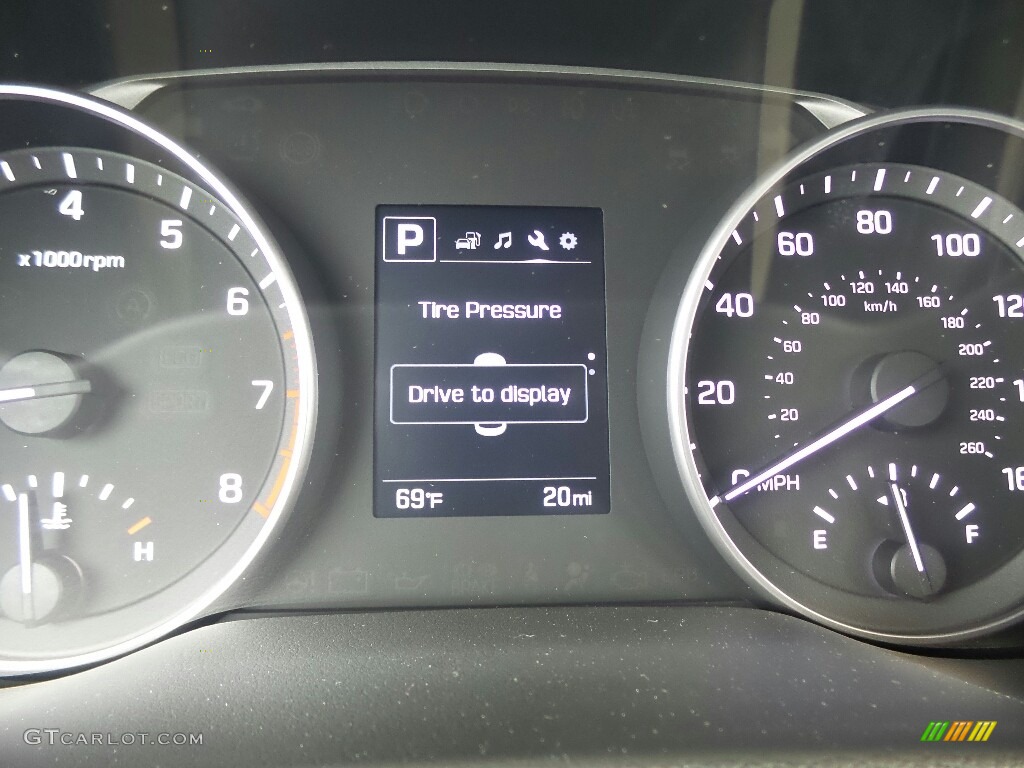 2017 Elantra SE - Silver / Gray photo #17