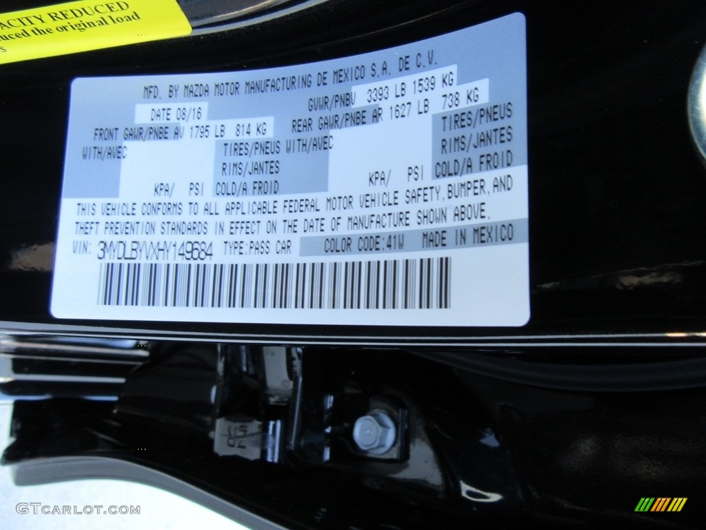 2017 Yaris iA Color Code 41W for Stealth Photo #116305134