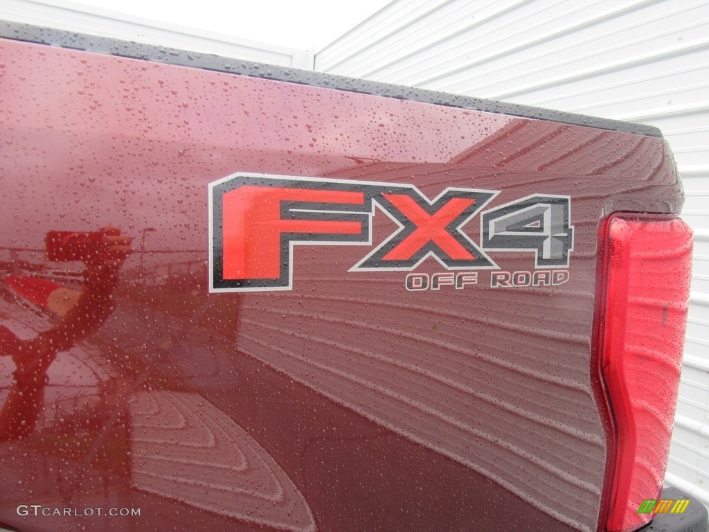 2017 Ford F350 Super Duty Lariat Crew Cab 4x4 Marks and Logos Photo #116307261