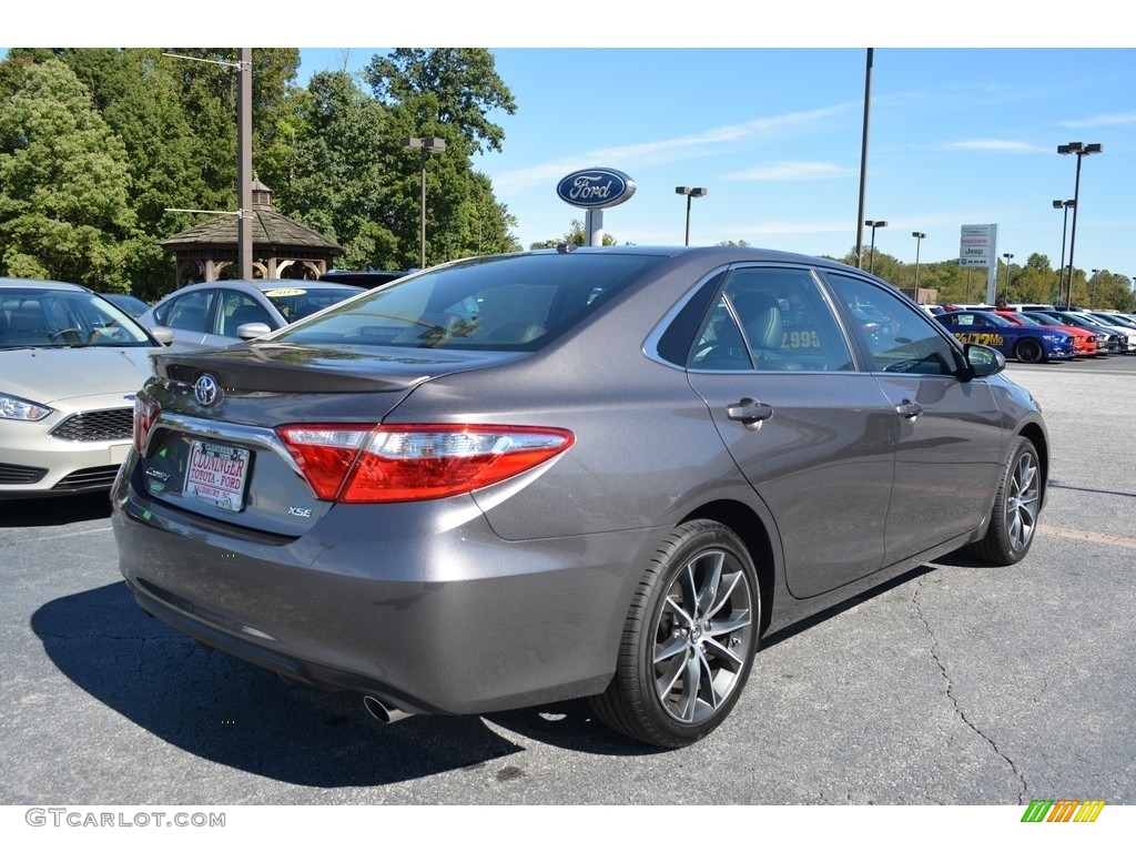 2015 Camry XSE - Predawn Gray Mica / Black photo #3