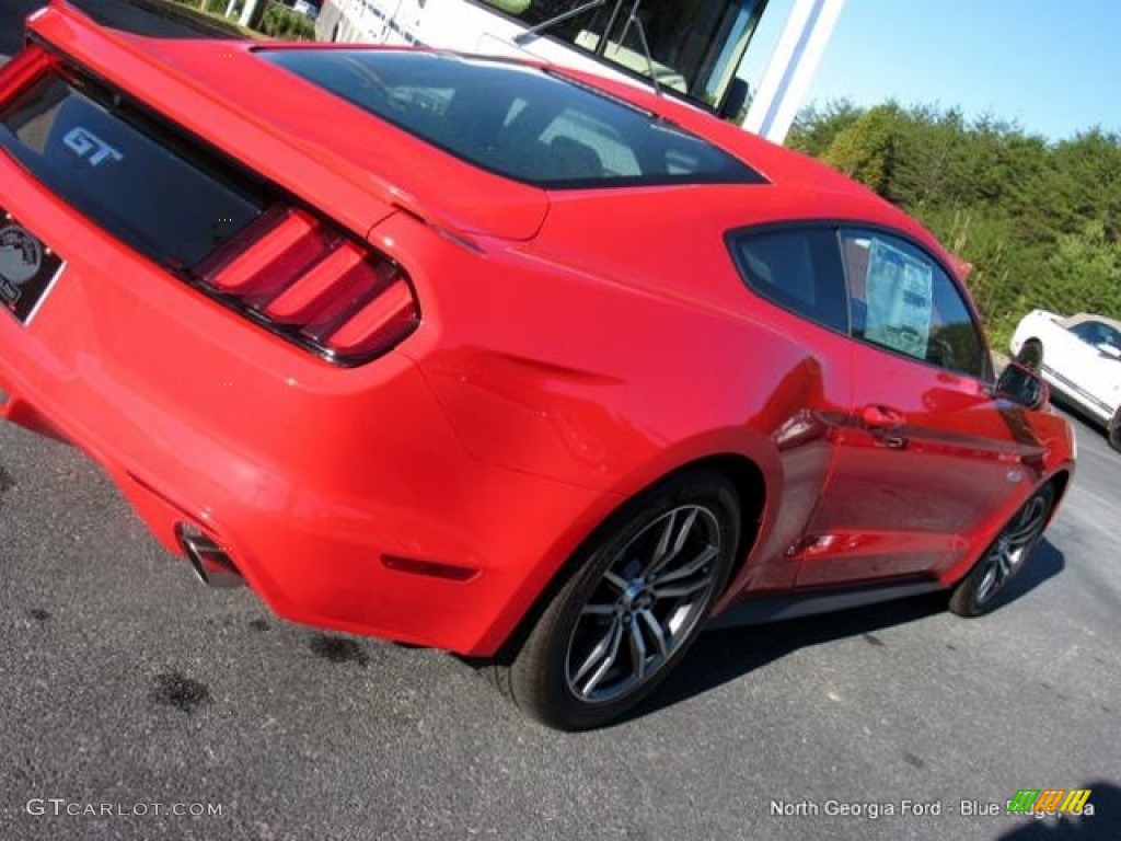 2017 Mustang GT Coupe - Race Red / Ebony photo #28