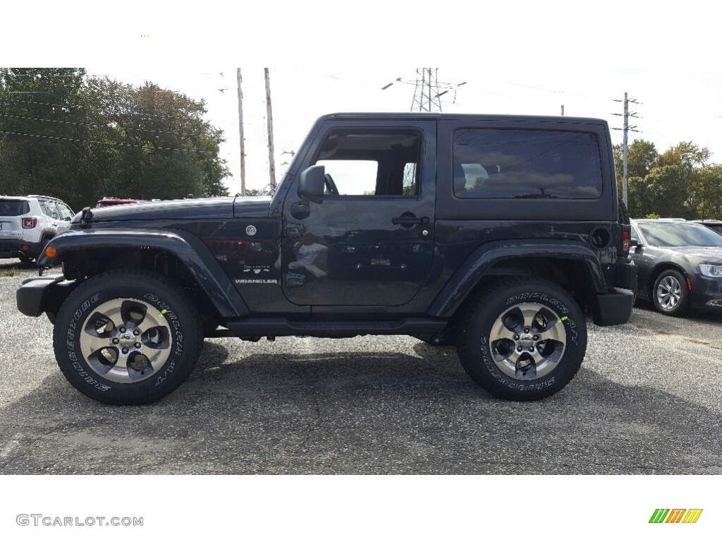 2017 Wrangler Sahara 4x4 - Rhino / Black photo #3