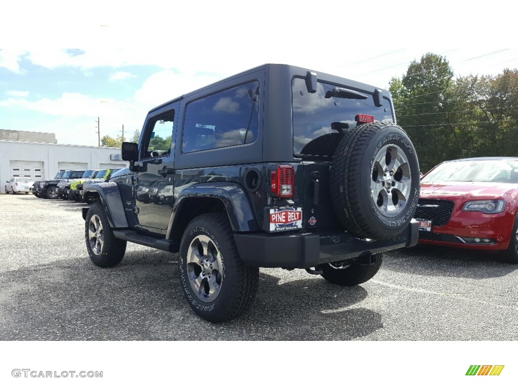 2017 Wrangler Sahara 4x4 - Rhino / Black photo #4