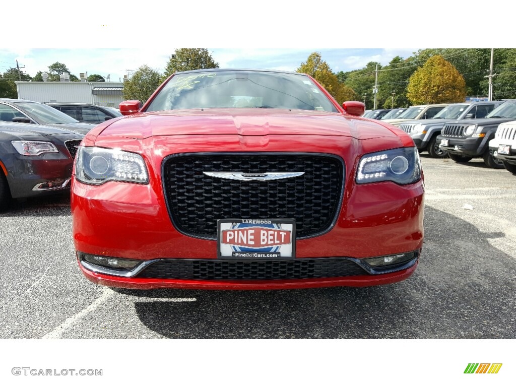 2016 300 S AWD - Redline Red Tri-Coat Pearl / Black photo #2