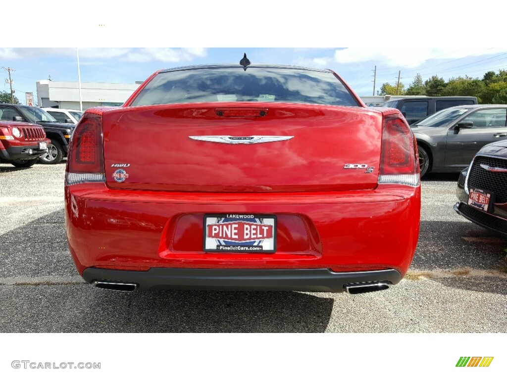 2016 300 S AWD - Redline Red Tri-Coat Pearl / Black photo #5