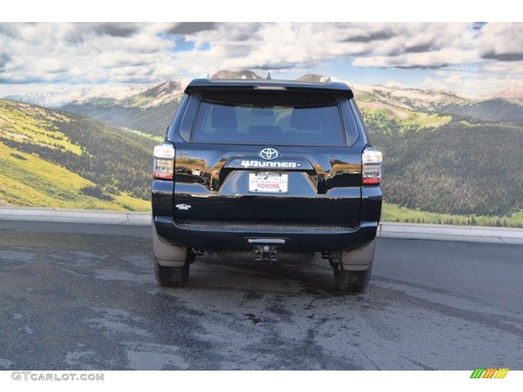 2016 4Runner SR5 4x4 - Midnight Black Metallic / Black photo #4