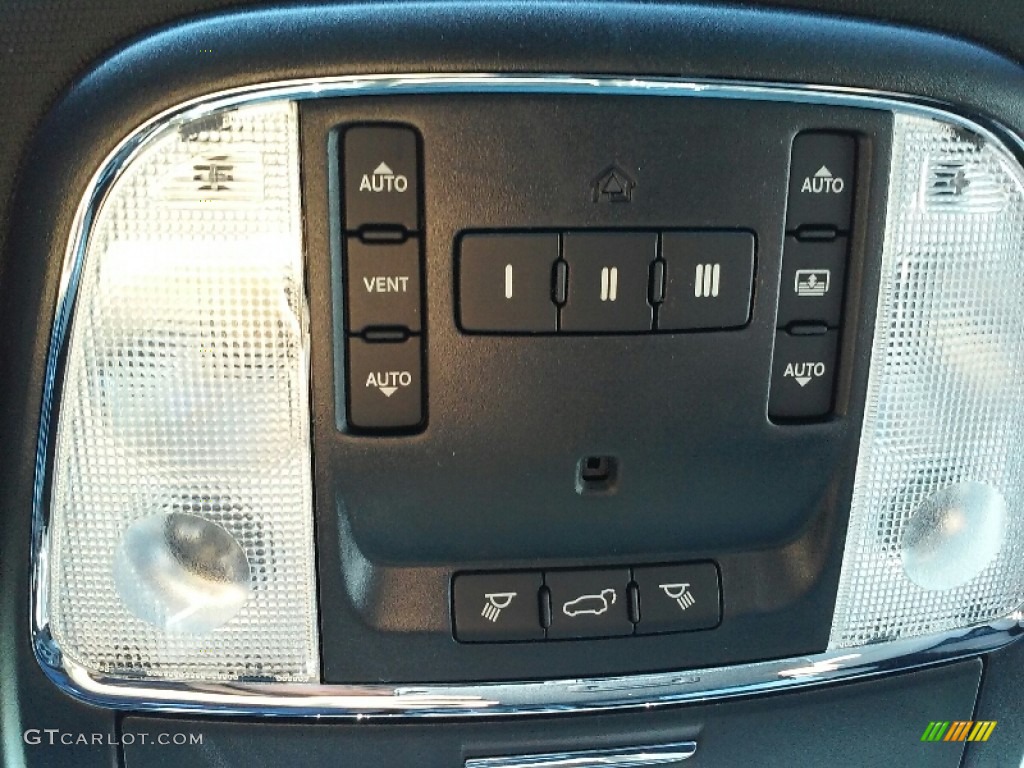 2017 Grand Cherokee Limited 4x4 - Diamond Black Crystal Pearl / Black/Light Frost Beige photo #20