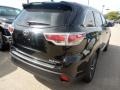 2016 Midnight Black Metallic Toyota Highlander XLE  photo #2