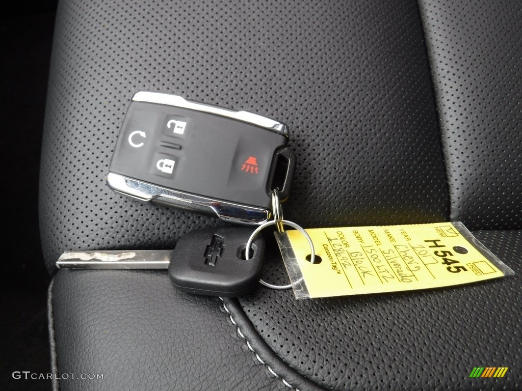 2017 Chevrolet Silverado 1500 LTZ Crew Cab 4x4 Keys Photo #116325479