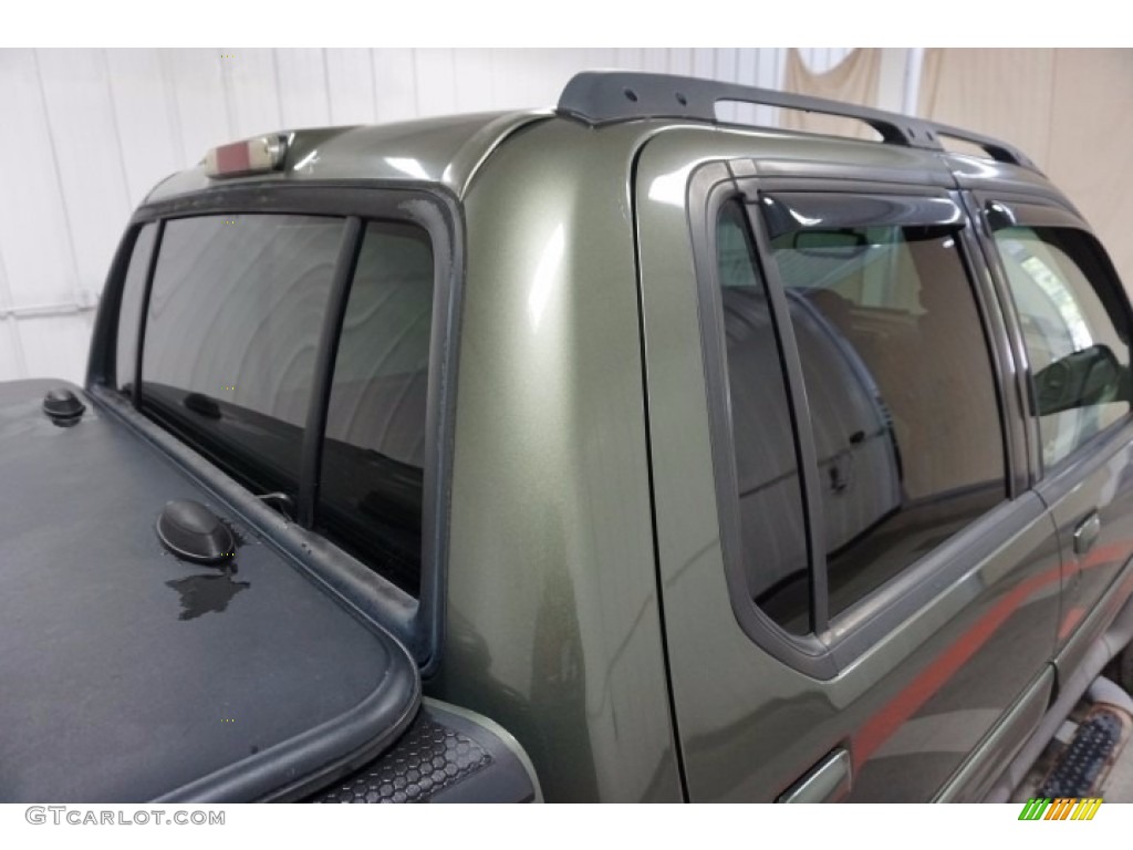 2002 Explorer Sport Trac 4x4 - Aspen Green Metallic / Medium Prairie Tan photo #67