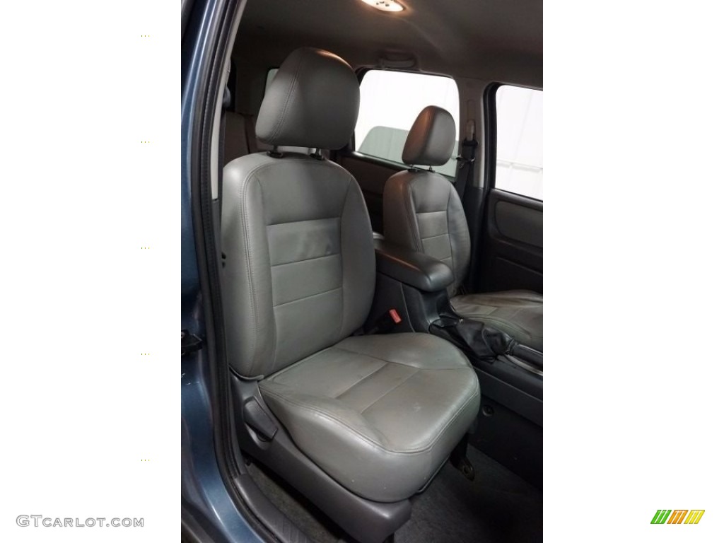 2005 Escape XLT V6 4WD - Norsea Blue Metallic / Medium/Dark Flint Grey photo #18
