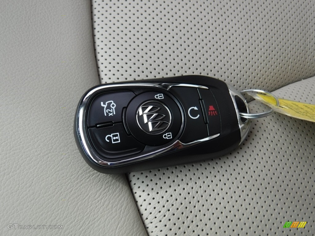 2017 Buick LaCrosse Premium Keys Photo #116327375