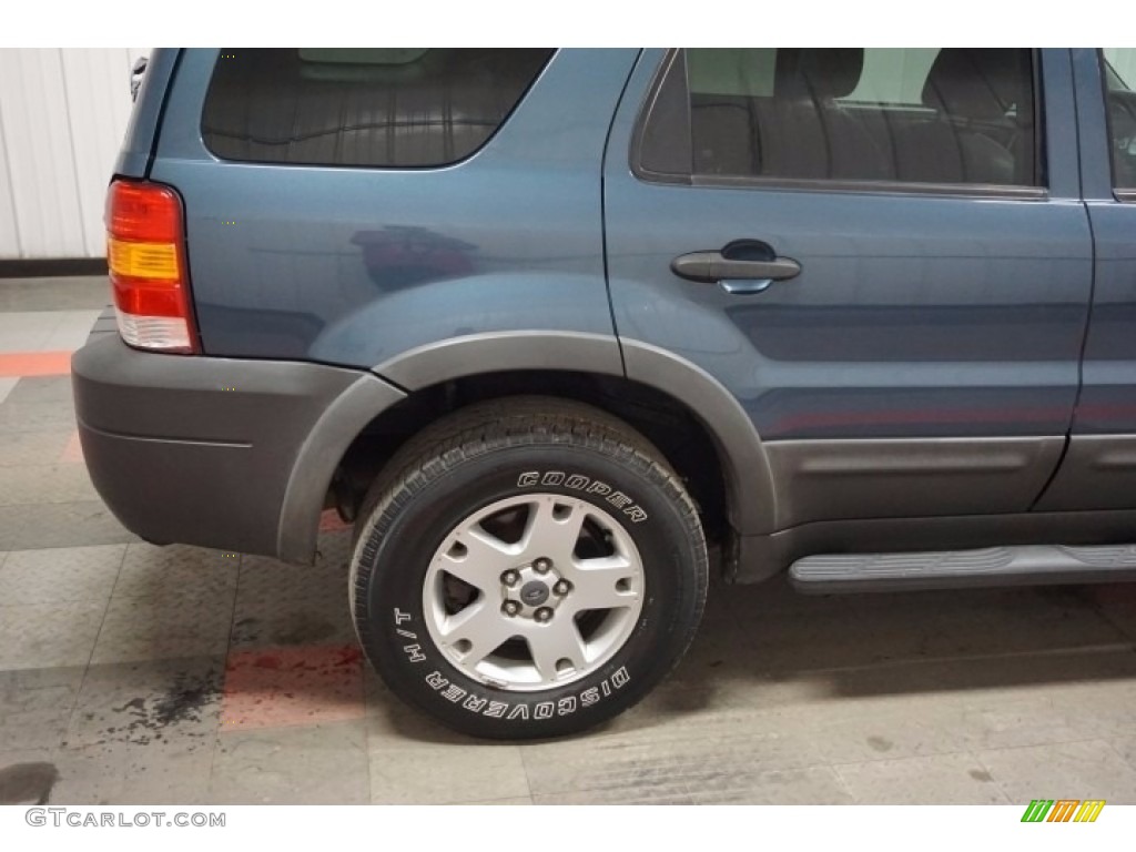 2005 Escape XLT V6 4WD - Norsea Blue Metallic / Medium/Dark Flint Grey photo #44