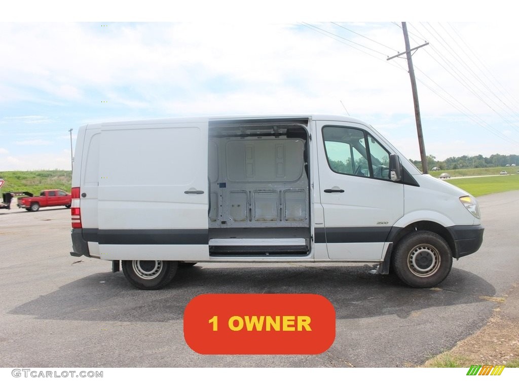 2012 Sprinter 2500 Cargo Van - Arctic White / Lima Black Fabric photo #2