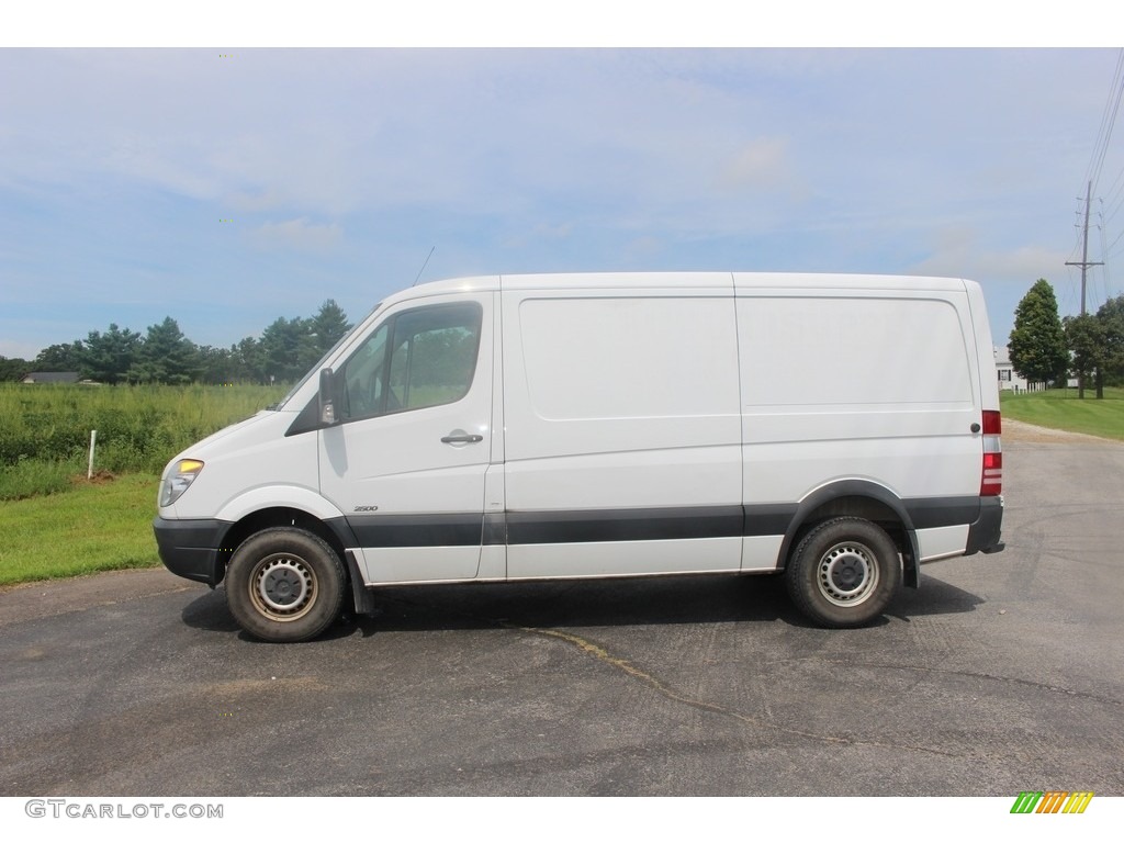 2012 Sprinter 2500 Cargo Van - Arctic White / Lima Black Fabric photo #5