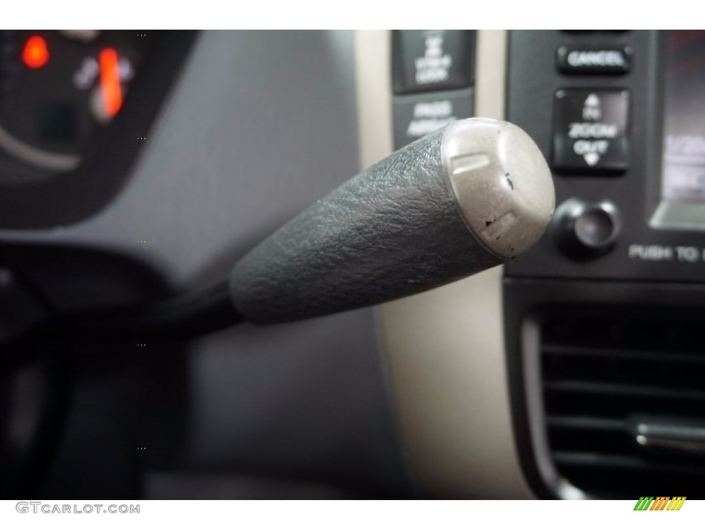 2006 Pilot EX-L 4WD - Sage Brush Pearl / Gray photo #34