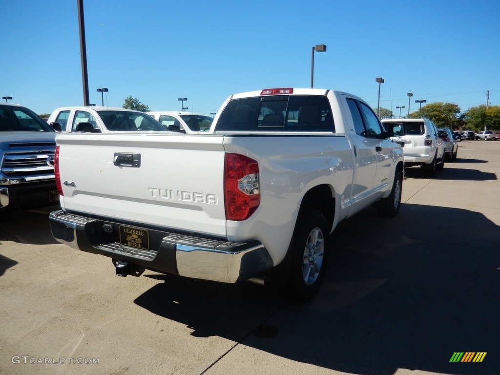 2017 Tundra SR5 Double Cab 4x4 - Super White / Sand Beige photo #2