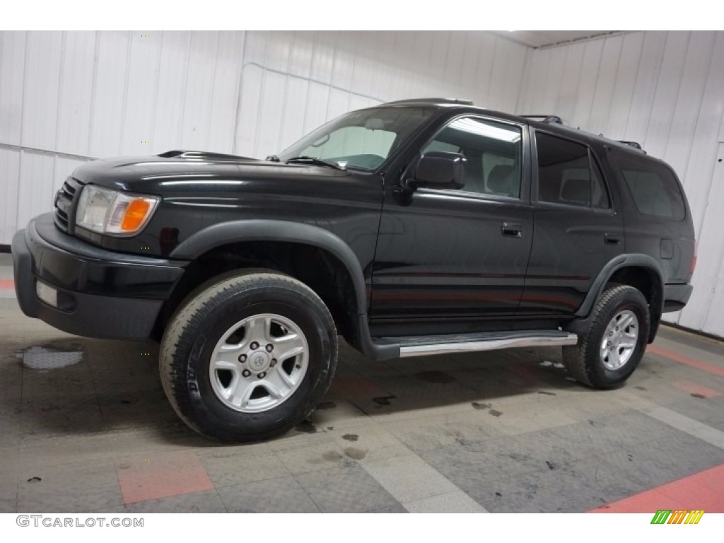 1999 4Runner SR5 4x4 - Black / Gray photo #2