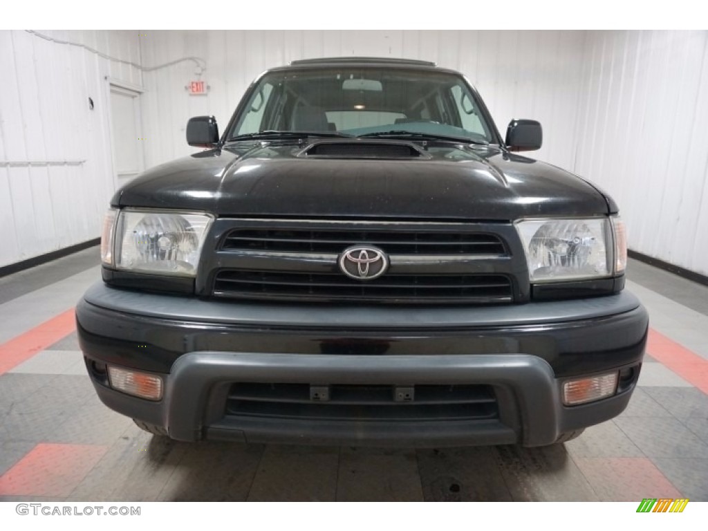 1999 4Runner SR5 4x4 - Black / Gray photo #4