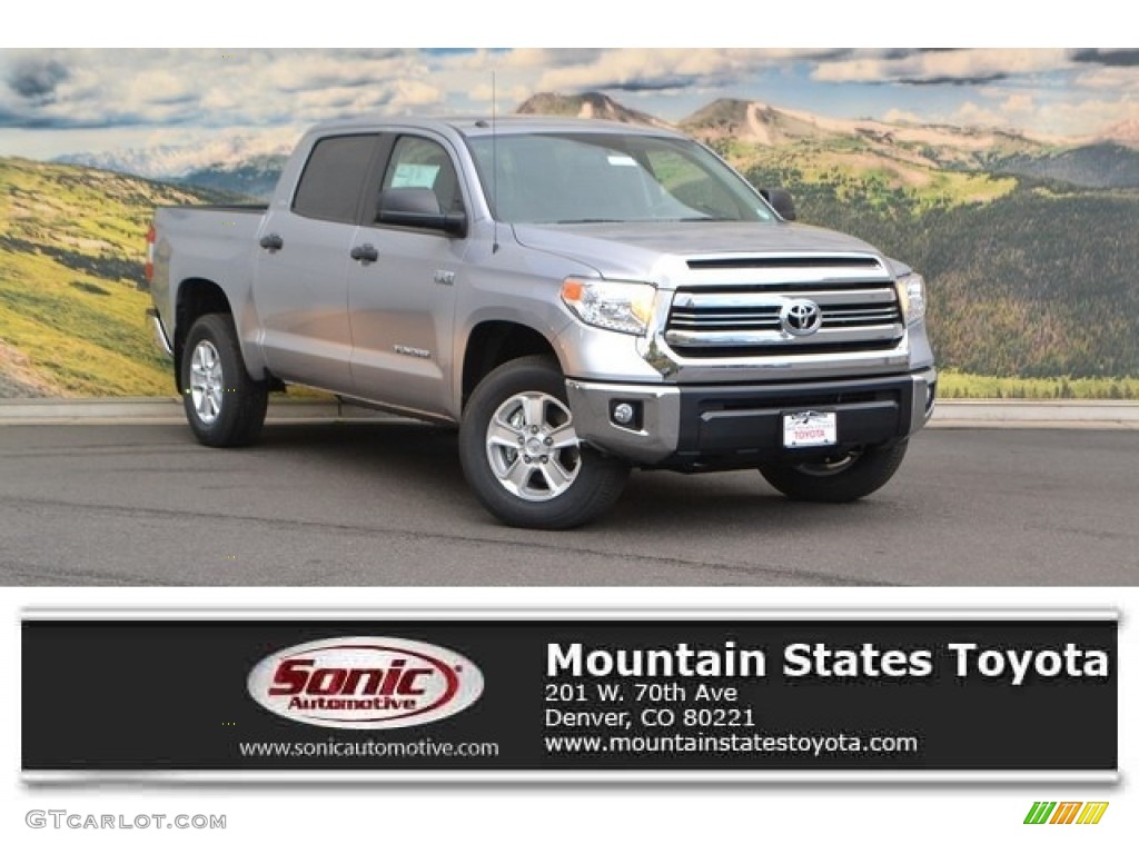 2017 Tundra SR5 CrewMax 4x4 - Silver Sky Metallic / Graphite photo #1