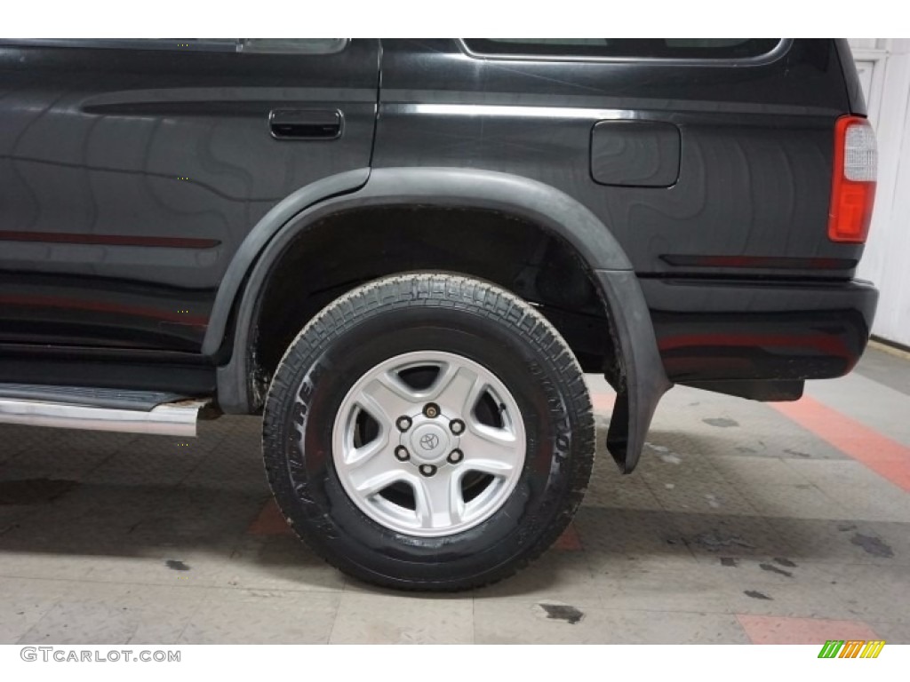 1999 4Runner SR5 4x4 - Black / Gray photo #49