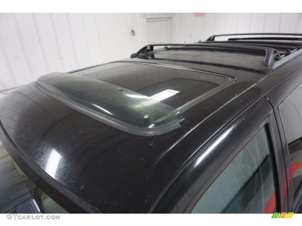 1999 4Runner SR5 4x4 - Black / Gray photo #56