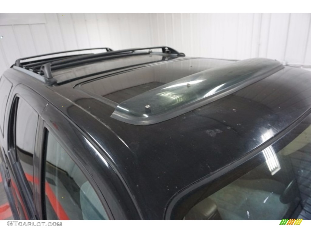 1999 4Runner SR5 4x4 - Black / Gray photo #62