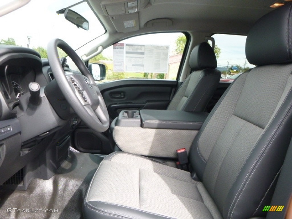 Black Interior 2017 Nissan TITAN XD S Crew Cab 4x4 Photo #116336375