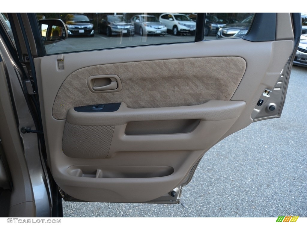 2004 CR-V EX 4WD - Mojave Mist Metallic / Saddle photo #22