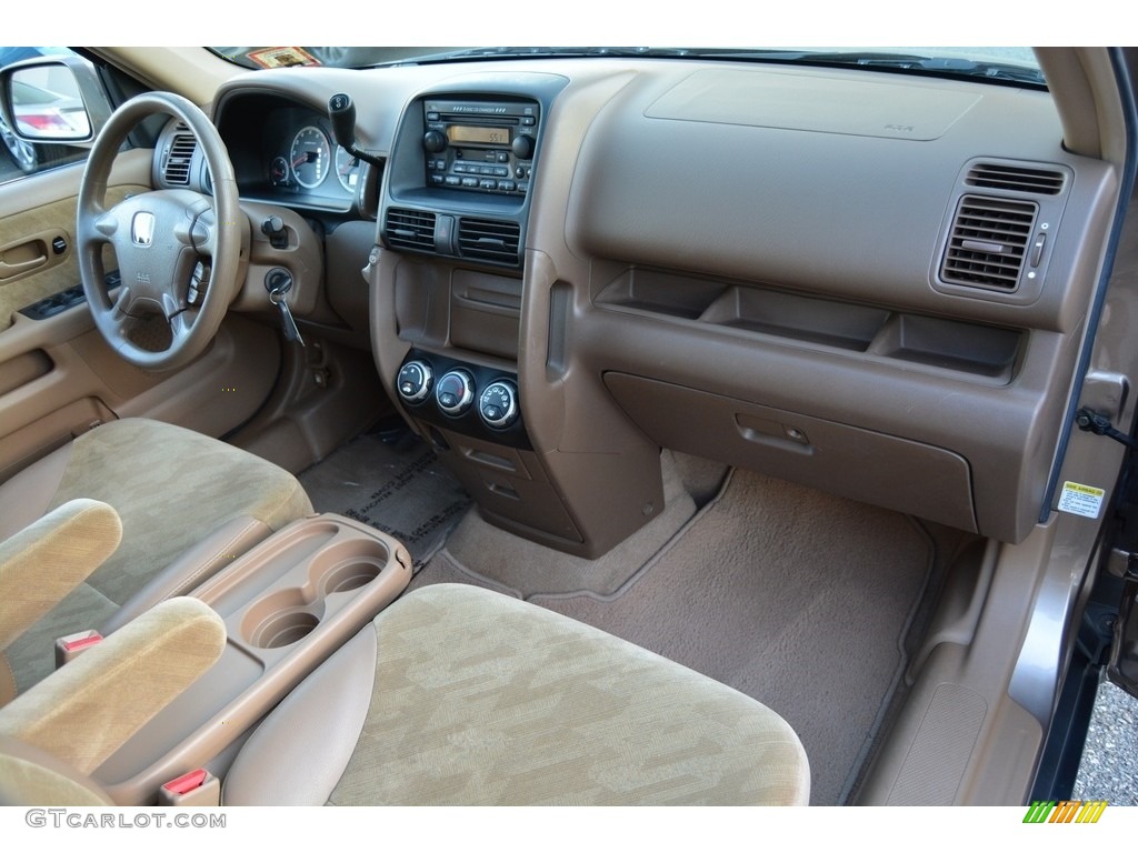 2004 CR-V EX 4WD - Mojave Mist Metallic / Saddle photo #25