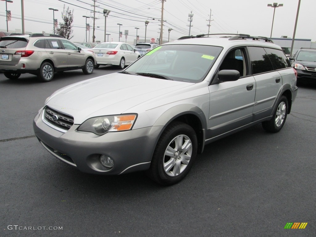 2005 Outback 2.5i Wagon - Brilliant Silver Metallic / Off Black photo #2