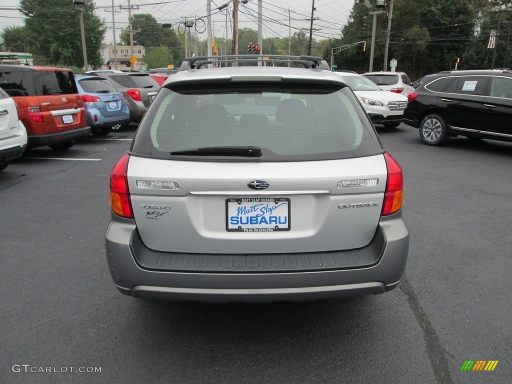 2005 Outback 2.5i Wagon - Brilliant Silver Metallic / Off Black photo #7