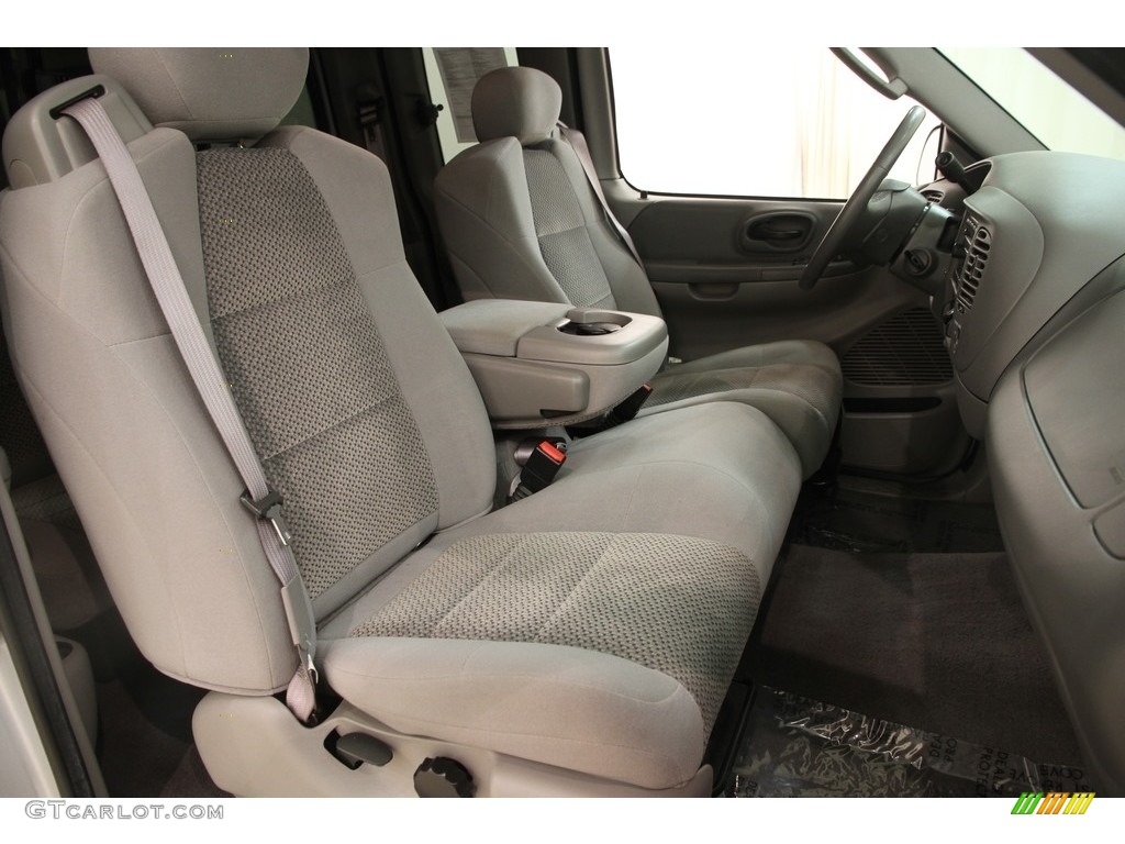 2003 F150 XL SuperCab - Silver Metallic / Medium Graphite Grey photo #10